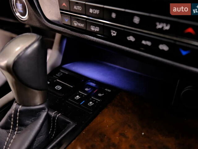 Чорний Лексус РХ, об'ємом двигуна 3.5 л та пробігом 127 тис. км за 26900 $, фото 17 на Automoto.ua
