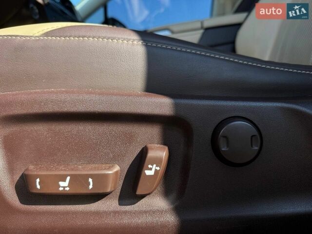 Чорний Лексус РХ, об'ємом двигуна 2 л та пробігом 138 тис. км за 30700 $, фото 25 на Automoto.ua