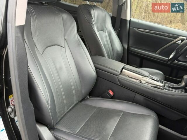 Черный Лексус РХ, объемом двигателя 3.46 л и пробегом 75 тыс. км за 44900 $, фото 17 на Automoto.ua