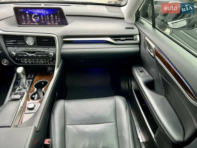 Черный Лексус РХ, объемом двигателя 3.46 л и пробегом 88 тыс. км за 29900 $, фото 66 на Automoto.ua