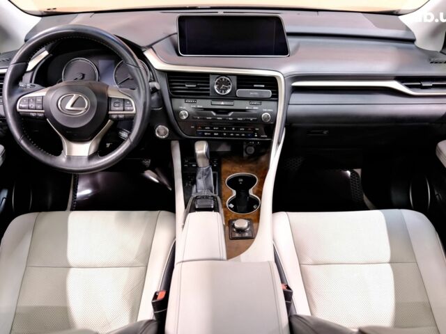 Черный Лексус РХ, объемом двигателя 3.5 л и пробегом 127 тыс. км за 26900 $, фото 6 на Automoto.ua