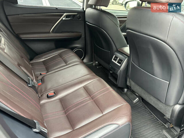 Черный Лексус РХ, объемом двигателя 2 л и пробегом 163 тыс. км за 31000 $, фото 17 на Automoto.ua