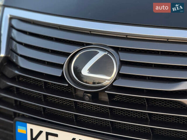 Черный Лексус РХ, объемом двигателя 2 л и пробегом 160 тыс. км за 27000 $, фото 6 на Automoto.ua