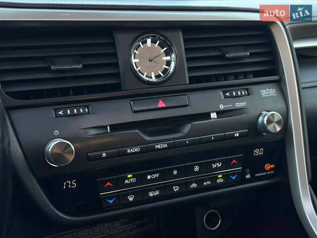 Черный Лексус РХ, объемом двигателя 2 л и пробегом 160 тыс. км за 27000 $, фото 55 на Automoto.ua