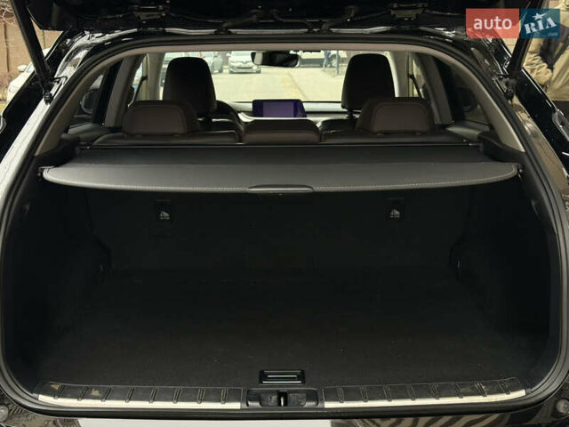 Черный Лексус РХ, объемом двигателя 2 л и пробегом 63 тыс. км за 34999 $, фото 31 на Automoto.ua