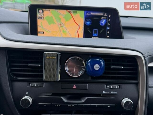 Черный Лексус РХ, объемом двигателя 3.46 л и пробегом 75 тыс. км за 44900 $, фото 10 на Automoto.ua