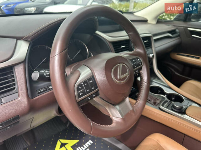 Черный Лексус РХ, объемом двигателя 2 л и пробегом 157 тыс. км за 29400 $, фото 10 на Automoto.ua