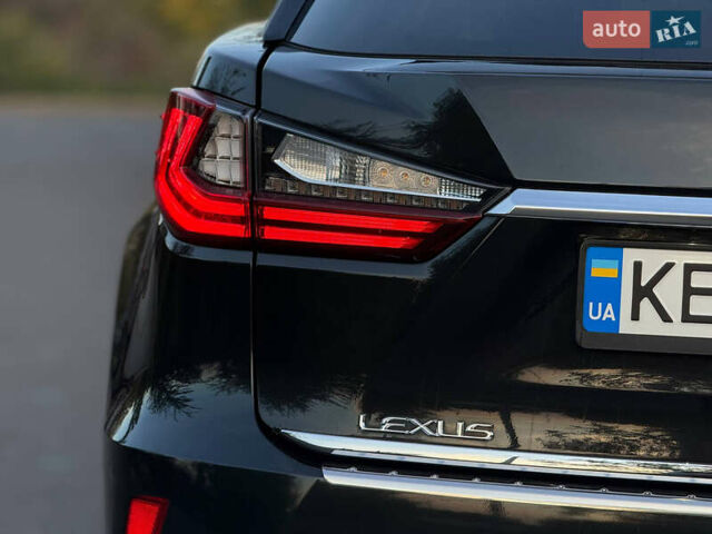 Черный Лексус РХ, объемом двигателя 2 л и пробегом 160 тыс. км за 27000 $, фото 21 на Automoto.ua
