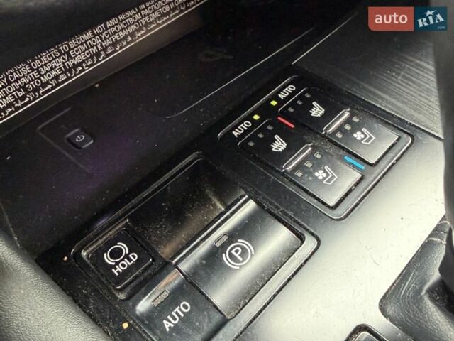 Черный Лексус РХ, объемом двигателя 3.46 л и пробегом 75 тыс. км за 44900 $, фото 14 на Automoto.ua