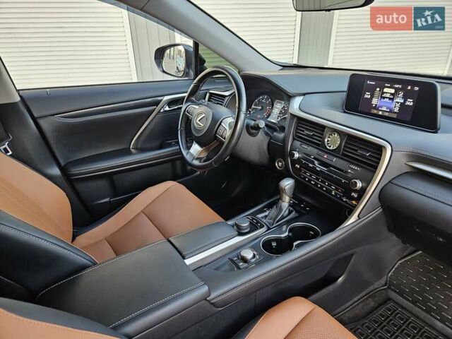 Чорний Лексус РХ, об'ємом двигуна 2 л та пробігом 108 тис. км за 31500 $, фото 30 на Automoto.ua