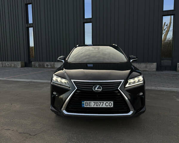 Черный Лексус РХ, объемом двигателя 2 л и пробегом 133 тыс. км за 35500 $, фото 2 на Automoto.ua