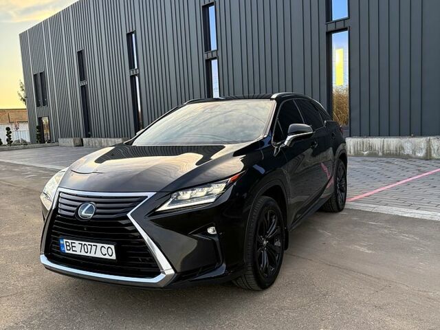 Черный Лексус РХ, объемом двигателя 2 л и пробегом 11500 тыс. км за 35700 $, фото 1 на Automoto.ua