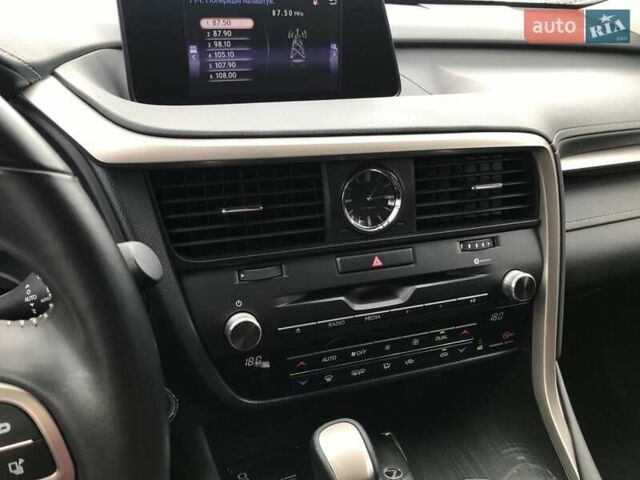 Чорний Лексус РХ, об'ємом двигуна 2 л та пробігом 102 тис. км за 35000 $, фото 24 на Automoto.ua