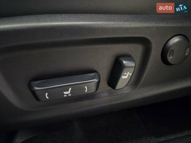 Лексус РХ 2018 в Николаеве на Automoto.ua Черный Лексус РХ, объемом двигателя 2 л и пробегом 70 тыс. км за 34469 $, фото 8 на Automoto.ua