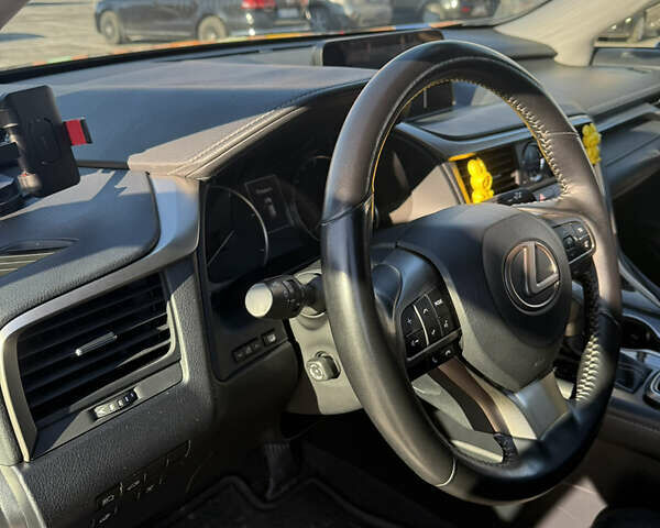 Черный Лексус РХ, объемом двигателя 2 л и пробегом 60 тыс. км за 38000 $, фото 16 на Automoto.ua