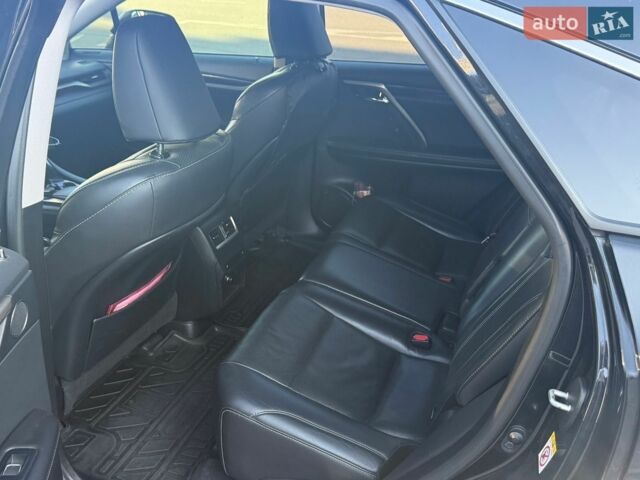 Черный Лексус РХ, объемом двигателя 2 л и пробегом 255 тыс. км за 28000 $, фото 15 на Automoto.ua