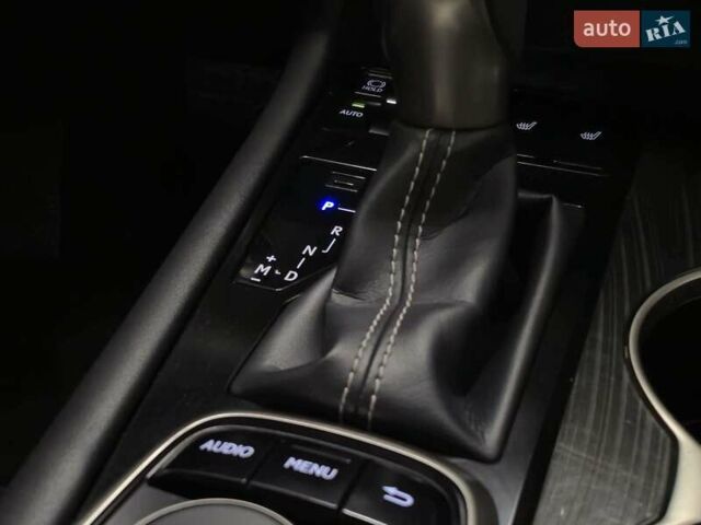Чорний Лексус РХ, об'ємом двигуна 2 л та пробігом 70 тис. км за 34999 $, фото 21 на Automoto.ua