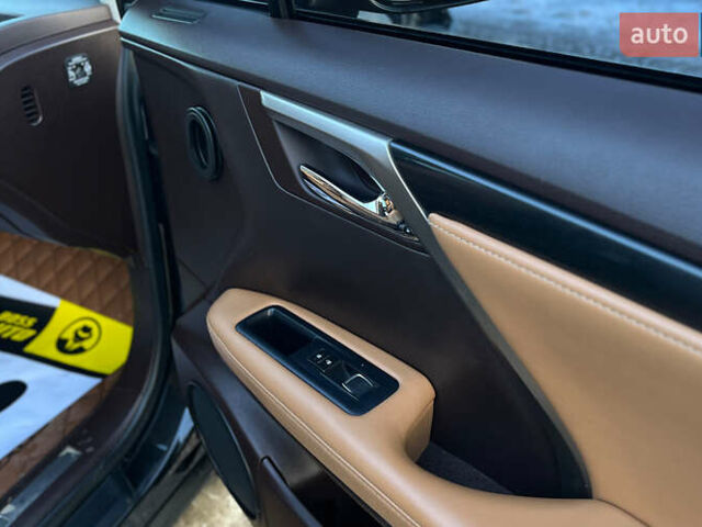 Чорний Лексус РХ, об'ємом двигуна 2 л та пробігом 104 тис. км за 38200 $, фото 21 на Automoto.ua