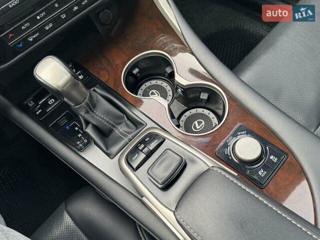 Чорний Лексус РХ, об'ємом двигуна 3.46 л та пробігом 123 тис. км за 39900 $, фото 70 на Automoto.ua