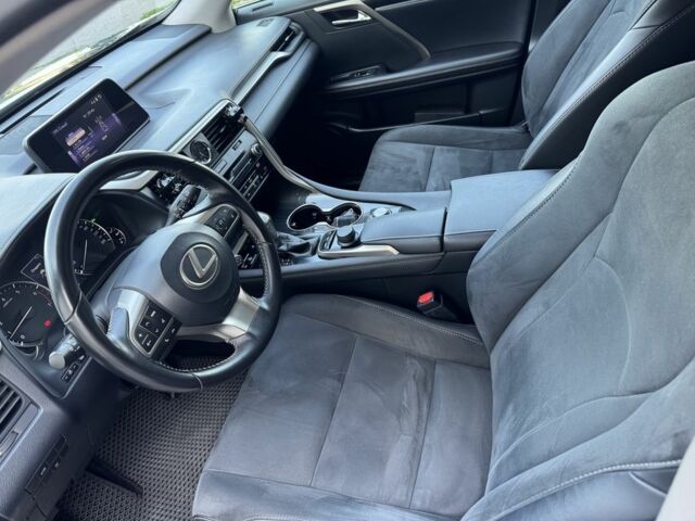 Чорний Лексус РХ, об'ємом двигуна 2 л та пробігом 110 тис. км за 37422 $, фото 8 на Automoto.ua