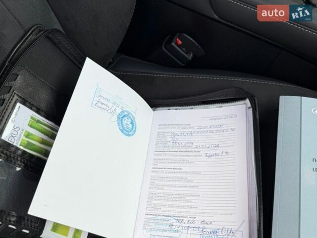 Чорний Лексус РХ, об'ємом двигуна 2 л та пробігом 85 тис. км за 32900 $, фото 31 на Automoto.ua