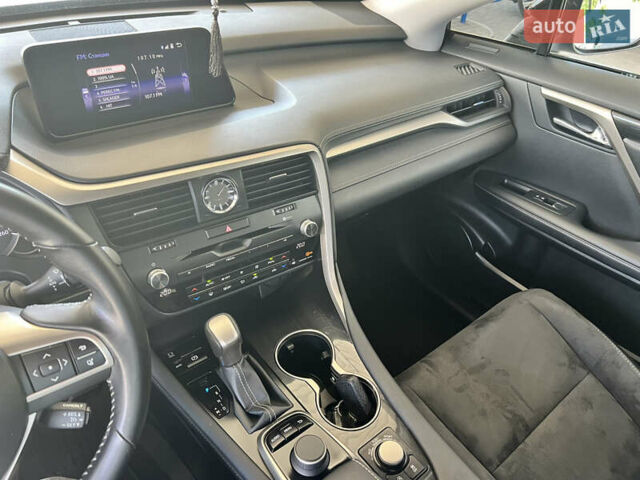 Черный Лексус РХ, объемом двигателя 2 л и пробегом 76 тыс. км за 32999 $, фото 13 на Automoto.ua