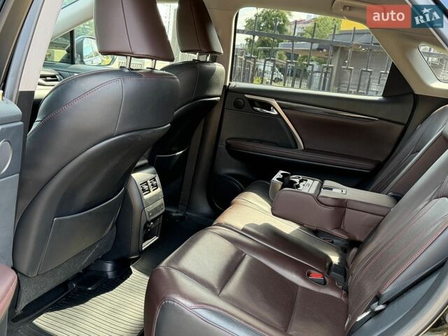 Черный Лексус РХ, объемом двигателя 2 л и пробегом 70 тыс. км за 33500 $, фото 35 на Automoto.ua