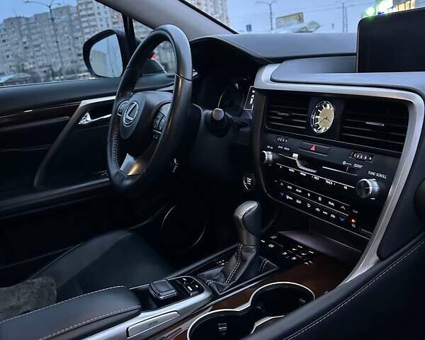 Чорний Лексус РХ, об'ємом двигуна 3.46 л та пробігом 76 тис. км за 32750 $, фото 7 на Automoto.ua