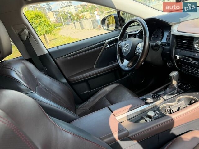 Черный Лексус РХ, объемом двигателя 2 л и пробегом 70 тыс. км за 33500 $, фото 24 на Automoto.ua