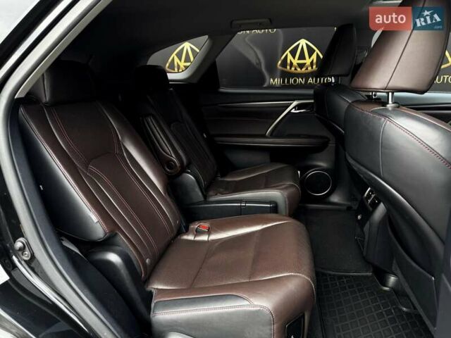 Черный Лексус РХ, объемом двигателя 3.46 л и пробегом 123 тыс. км за 32900 $, фото 10 на Automoto.ua