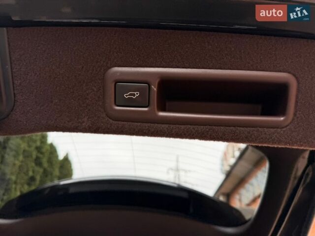 Чорний Лексус РХ, об'ємом двигуна 2 л та пробігом 104 тис. км за 33900 $, фото 24 на Automoto.ua