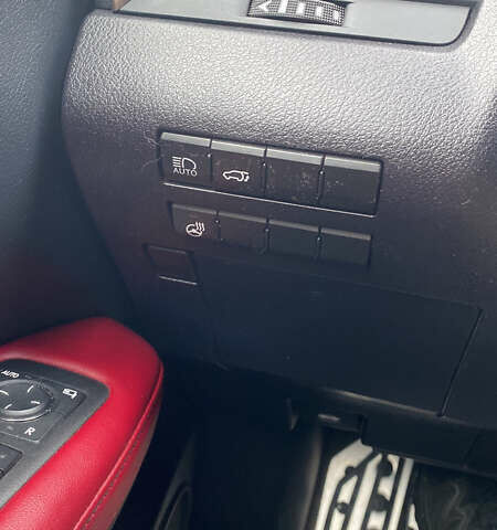 Черный Лексус РХ, объемом двигателя 3.46 л и пробегом 94 тыс. км за 33000 $, фото 10 на Automoto.ua