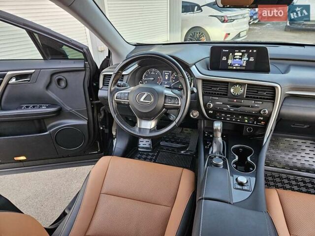 Чорний Лексус РХ, об'ємом двигуна 2 л та пробігом 108 тис. км за 31500 $, фото 17 на Automoto.ua