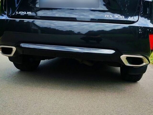Чорний Лексус РХ, об'ємом двигуна 2 л та пробігом 215 тис. км за 26500 $, фото 7 на Automoto.ua
