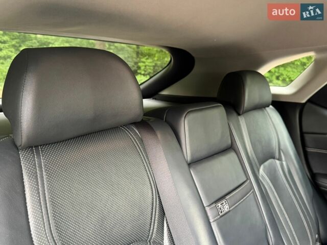 Черный Лексус РХ, объемом двигателя 3.46 л и пробегом 127 тыс. км за 35900 $, фото 114 на Automoto.ua
