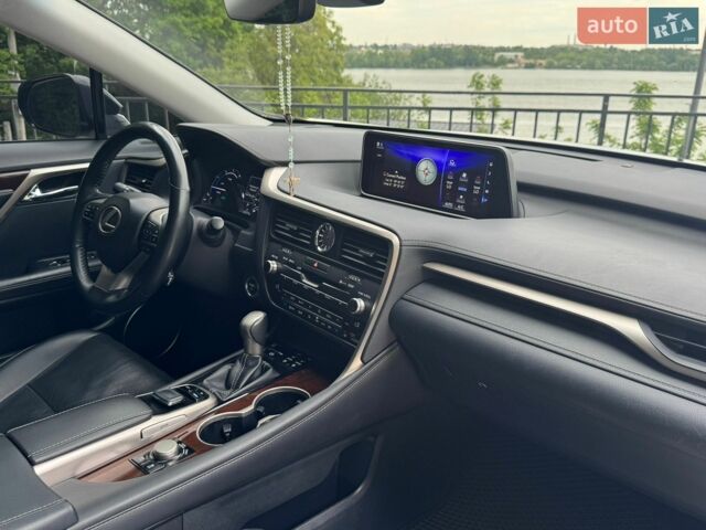 Черный Лексус РХ, объемом двигателя 3.46 л и пробегом 127 тыс. км за 35900 $, фото 136 на Automoto.ua