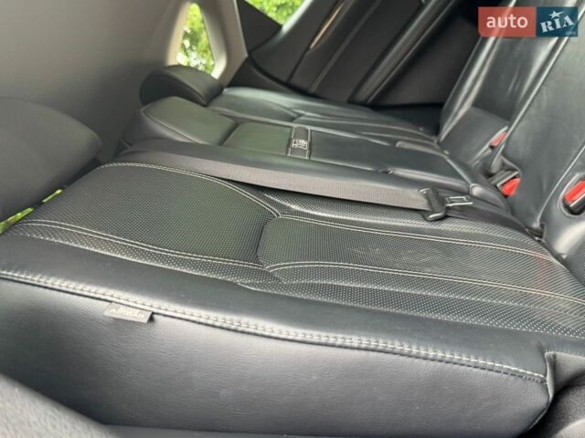 Чорний Лексус РХ, об'ємом двигуна 3.46 л та пробігом 127 тис. км за 36500 $, фото 113 на Automoto.ua
