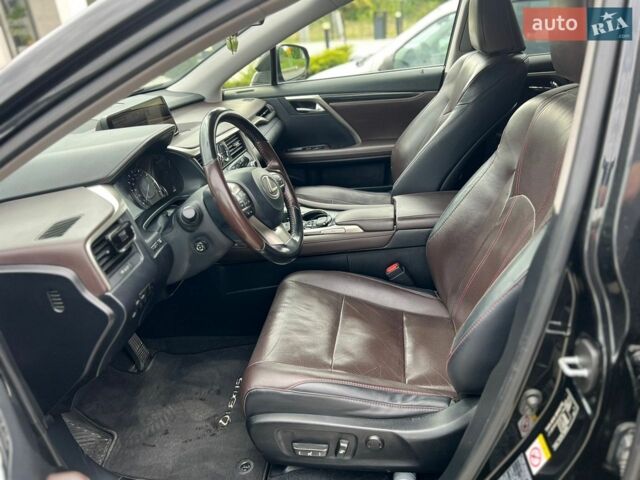 Черный Лексус РХ, объемом двигателя 3.46 л и пробегом 303 тыс. км за 43000 $, фото 5 на Automoto.ua