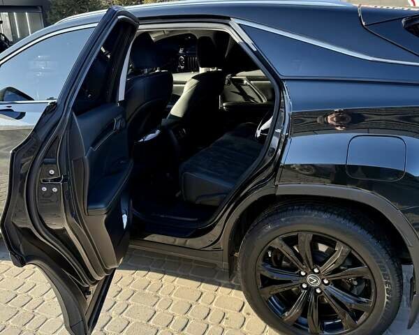 Чорний Лексус РХ, об'ємом двигуна 2 л та пробігом 77 тис. км за 34800 $, фото 2 на Automoto.ua