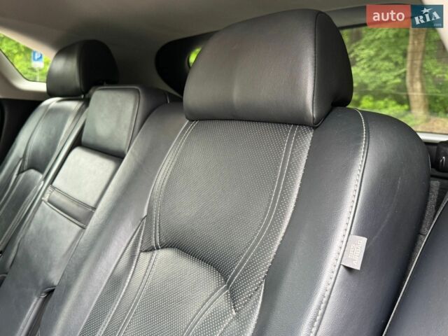 Черный Лексус РХ, объемом двигателя 3.46 л и пробегом 127 тыс. км за 35900 $, фото 96 на Automoto.ua