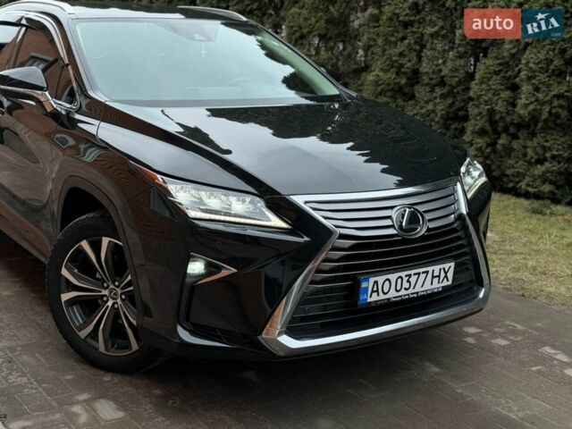 Чорний Лексус РХ, об'ємом двигуна 2 л та пробігом 104 тис. км за 33900 $, фото 3 на Automoto.ua