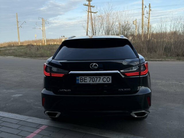 Чорний Лексус РХ, об'ємом двигуна 2 л та пробігом 143 тис. км за 38000 $, фото 10 на Automoto.ua