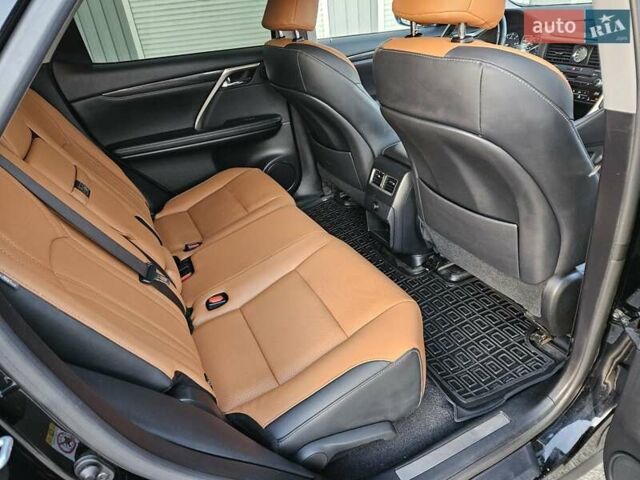 Чорний Лексус РХ, об'ємом двигуна 2 л та пробігом 108 тис. км за 31500 $, фото 26 на Automoto.ua