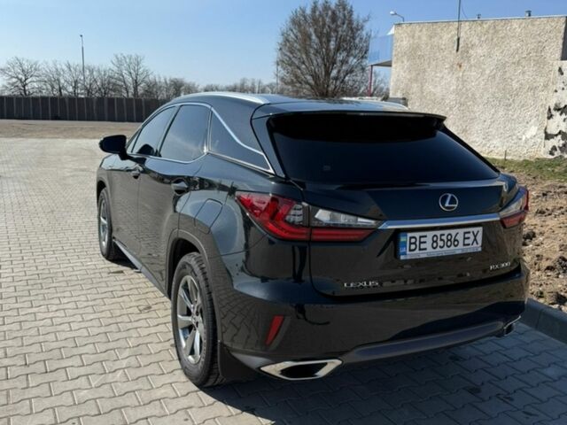 Чорний Лексус РХ, об'ємом двигуна 2 л та пробігом 85 тис. км за 33500 $, фото 3 на Automoto.ua