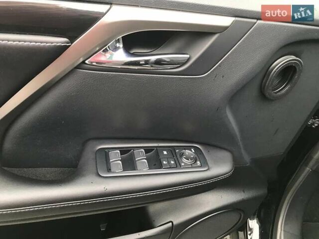 Чорний Лексус РХ, об'ємом двигуна 2 л та пробігом 102 тис. км за 35000 $, фото 7 на Automoto.ua