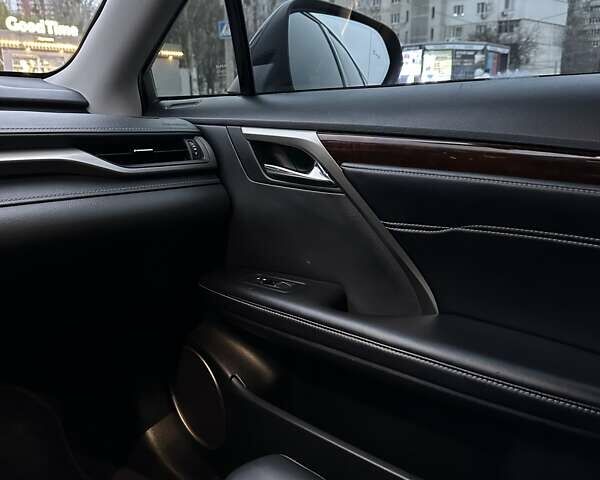 Чорний Лексус РХ, об'ємом двигуна 3.46 л та пробігом 76 тис. км за 32750 $, фото 9 на Automoto.ua