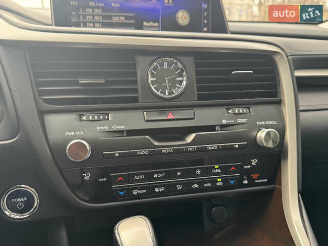 Чорний Лексус РХ, об'ємом двигуна 3.46 л та пробігом 123 тис. км за 39900 $, фото 69 на Automoto.ua