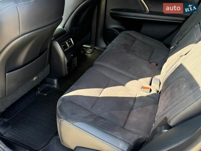 Чорний Лексус РХ, об'ємом двигуна 2 л та пробігом 85 тис. км за 32900 $, фото 21 на Automoto.ua