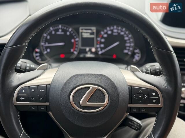 Черный Лексус РХ, объемом двигателя 2 л и пробегом 20 тыс. км за 44900 $, фото 38 на Automoto.ua
