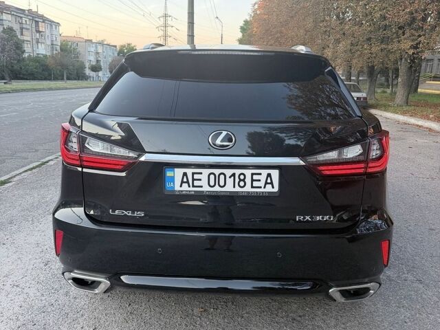 Чорний Лексус РХ, об'ємом двигуна 2 л та пробігом 99 тис. км за 40500 $, фото 3 на Automoto.ua